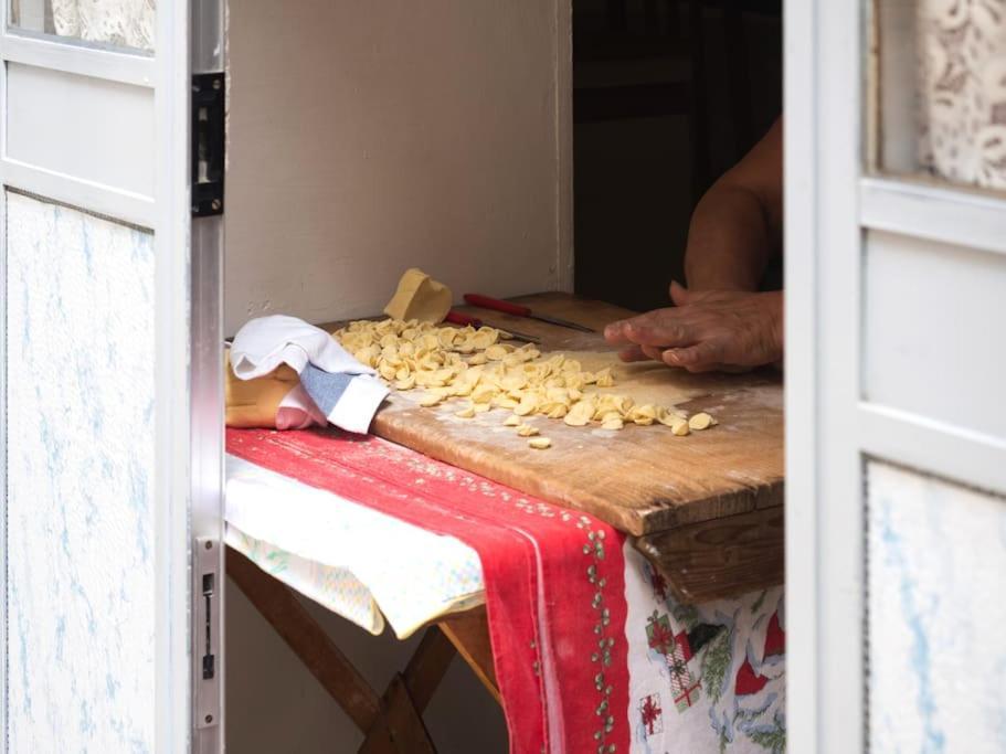 Dimora Donna Vittoria Appartement Bari Buitenkant foto